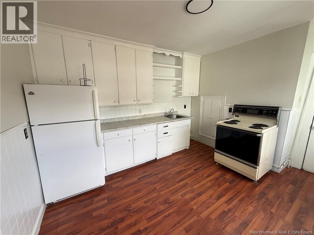 25 Meadow Street Property Photo 10