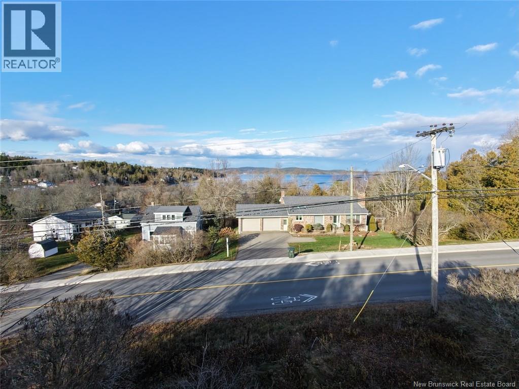 2879 Westfield Road Property Photo 9