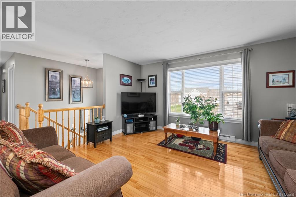 75 Anik Property Photo 9