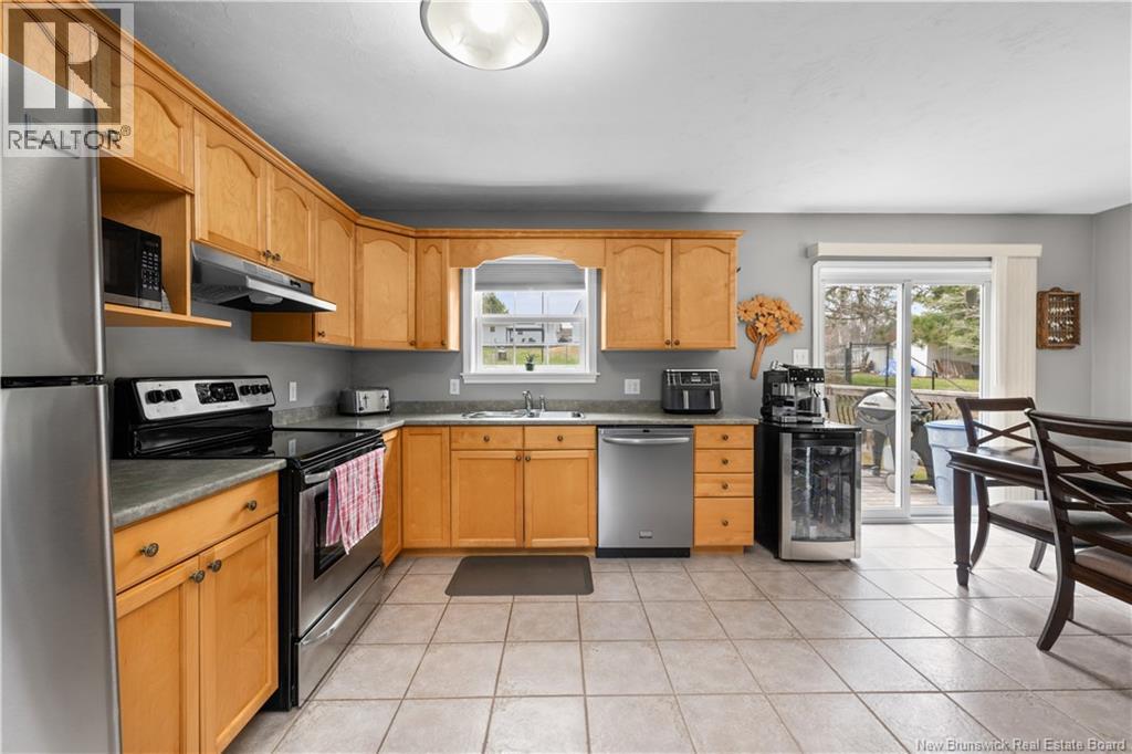 75 Anik Property Photo 15