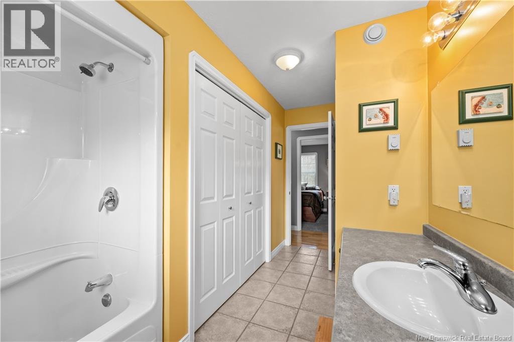 75 Anik Property Photo 24