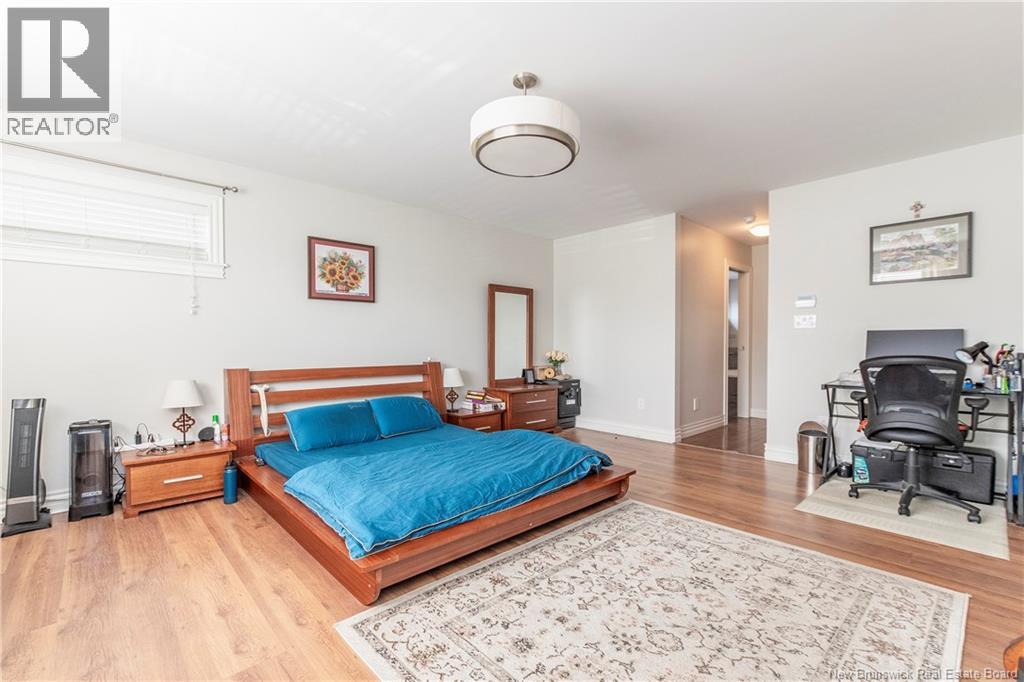 69 Whisperwood Drive Property Photo 28