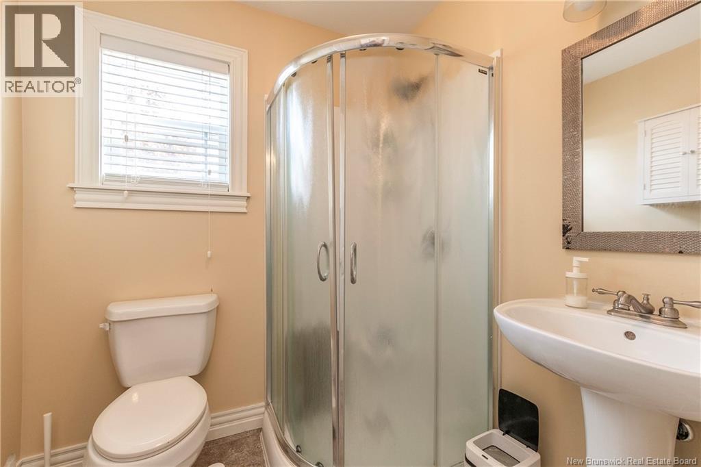 69 Whisperwood Drive Property Photo 33