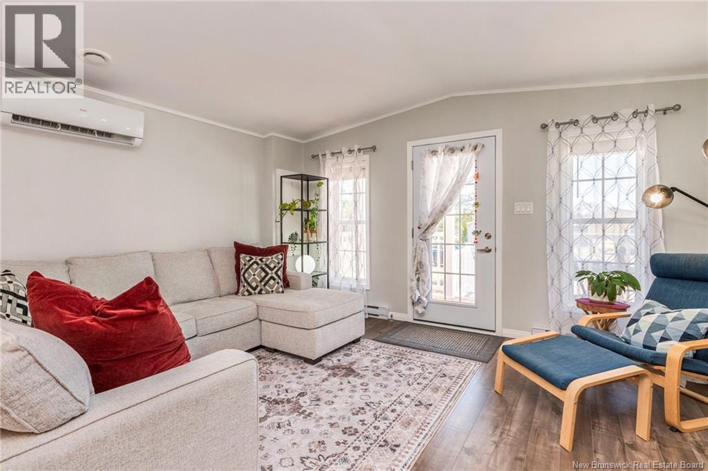 15 Telex Property Photo 6