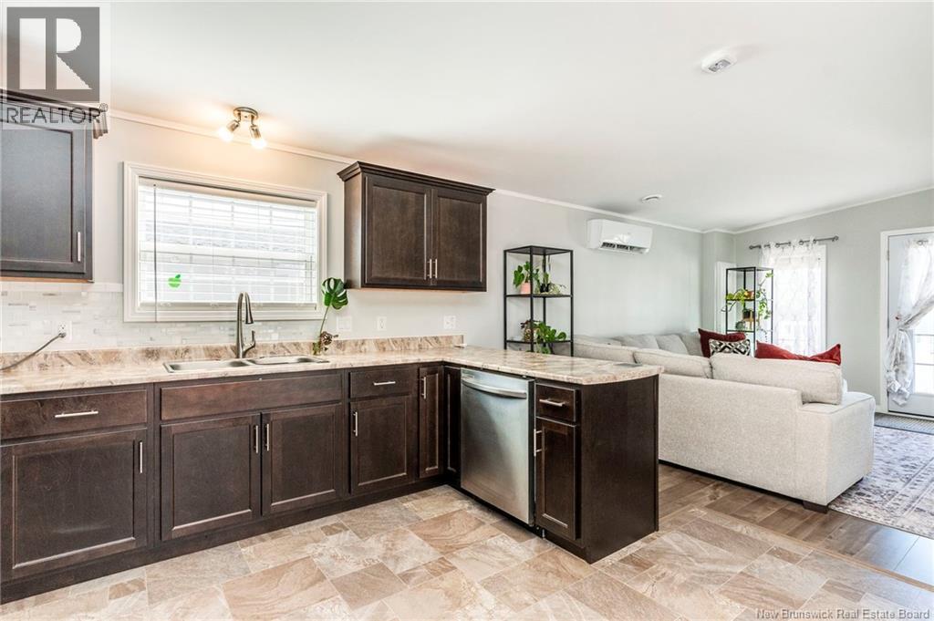 15 Telex Property Photo 13