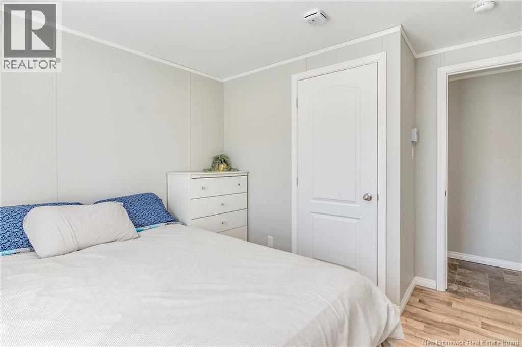 15 Telex Property Photo 24