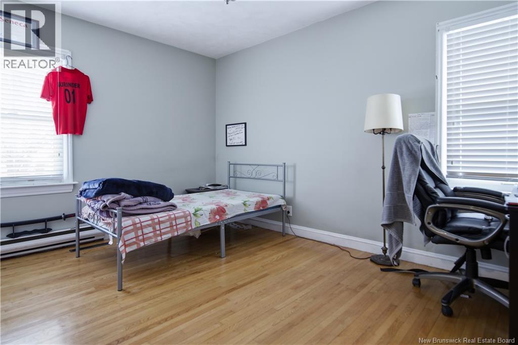 173 Maple Street Property Photo 9