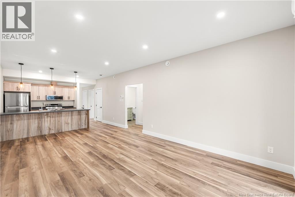 1300 Golden Park Crescent Unit# 2 Property Photo 15