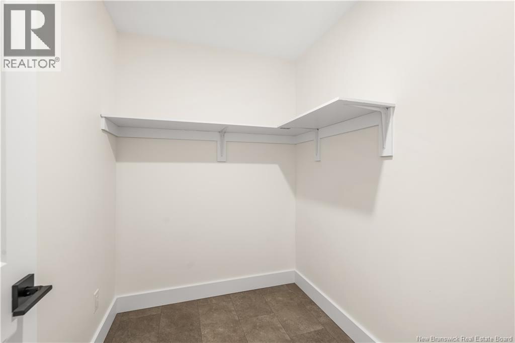 1300 Golden Park Crescent Unit# 2 Property Photo 21