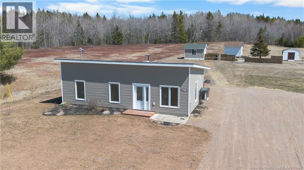 3764 Chemin Robinson Property Photo 34