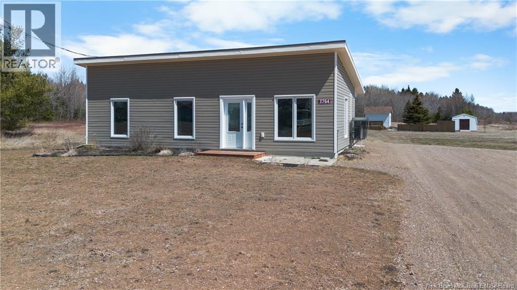3764 Chemin Robinson Property Photo 35