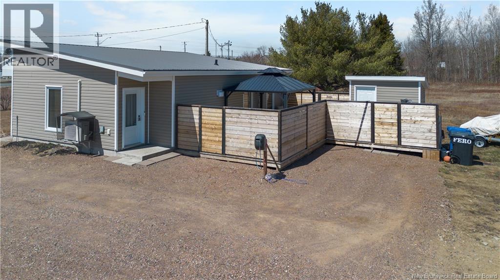 3764 Chemin Robinson Property Photo 37