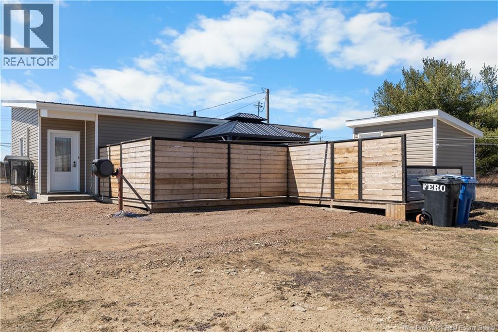 3764 Chemin Robinson Property Photo 38