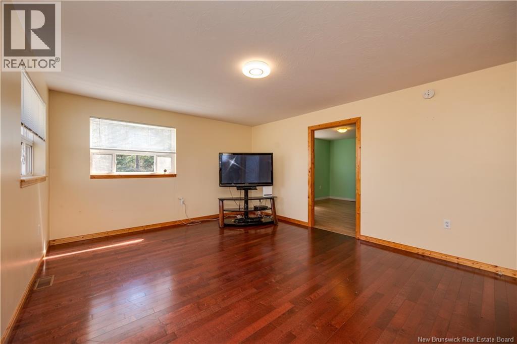 27 Parkindale Road Property Photo 24