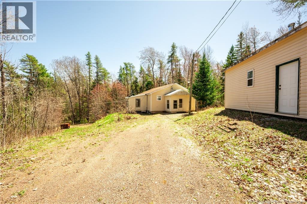 27 Parkindale Road Property Photo 37