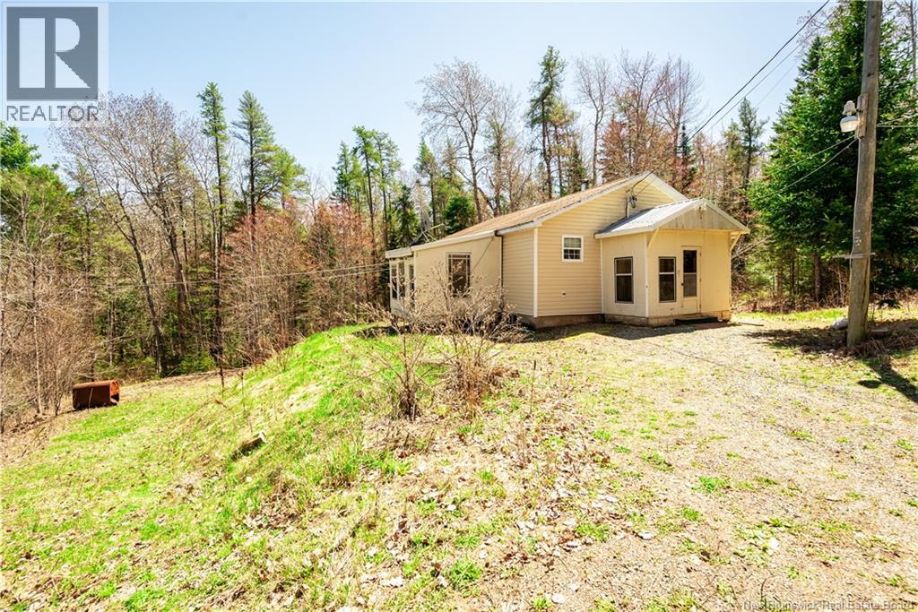 27 Parkindale Road Property Photo 45