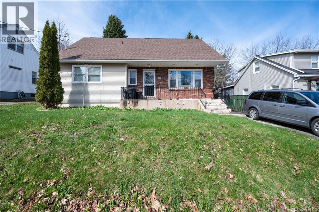 190 Maple Street Property Photo 1