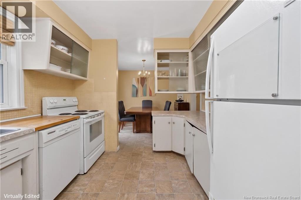 190 Maple Street Property Photo 10
