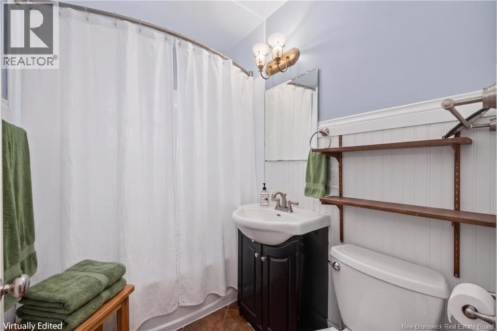 190 Maple Street Property Photo 12