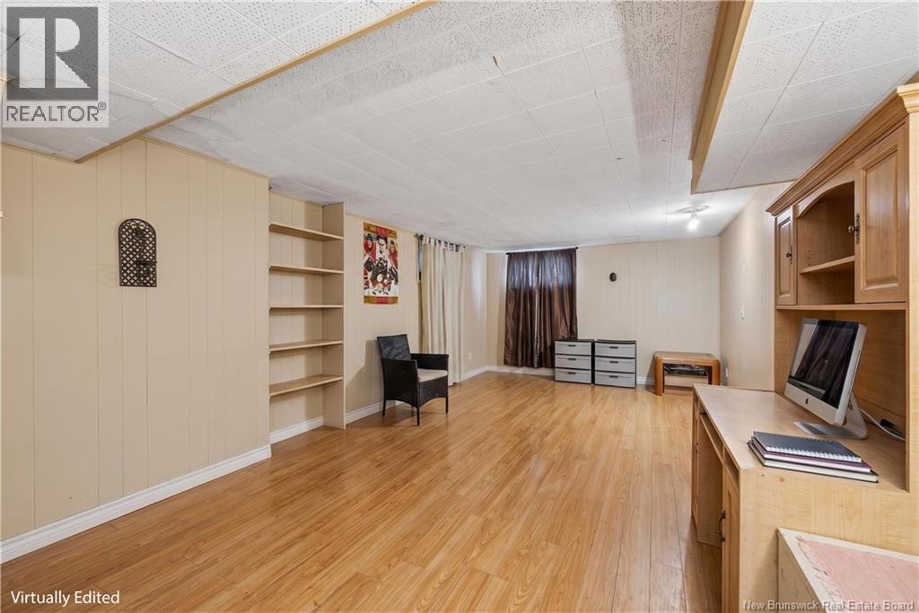 190 Maple Street Property Photo 23