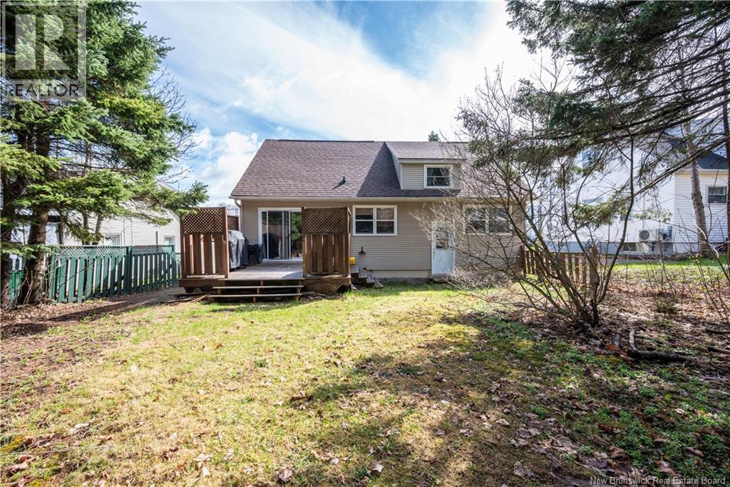 190 Maple Street Property Photo 25