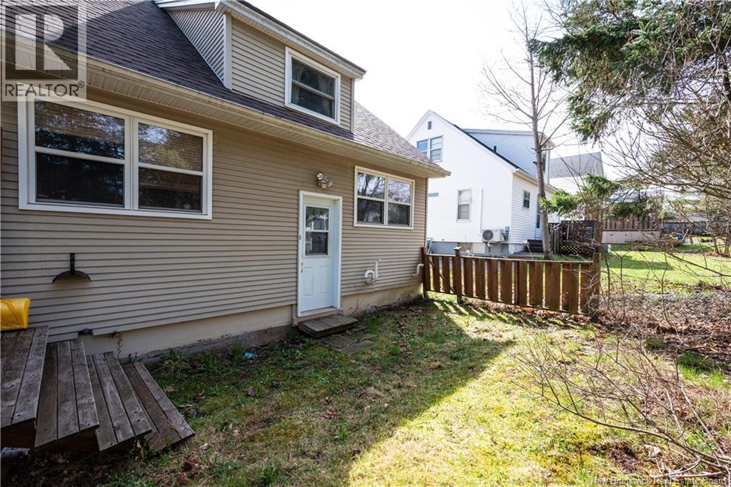 190 Maple Street Property Photo 33