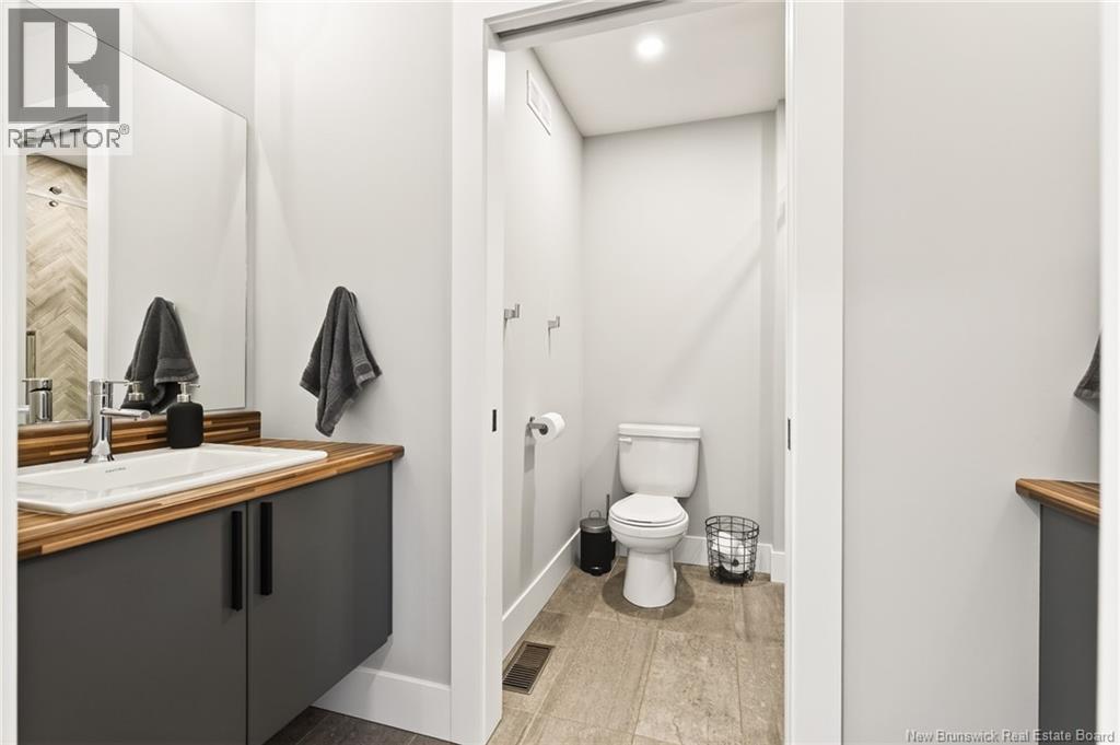 262 Yvonne Property Photo 34