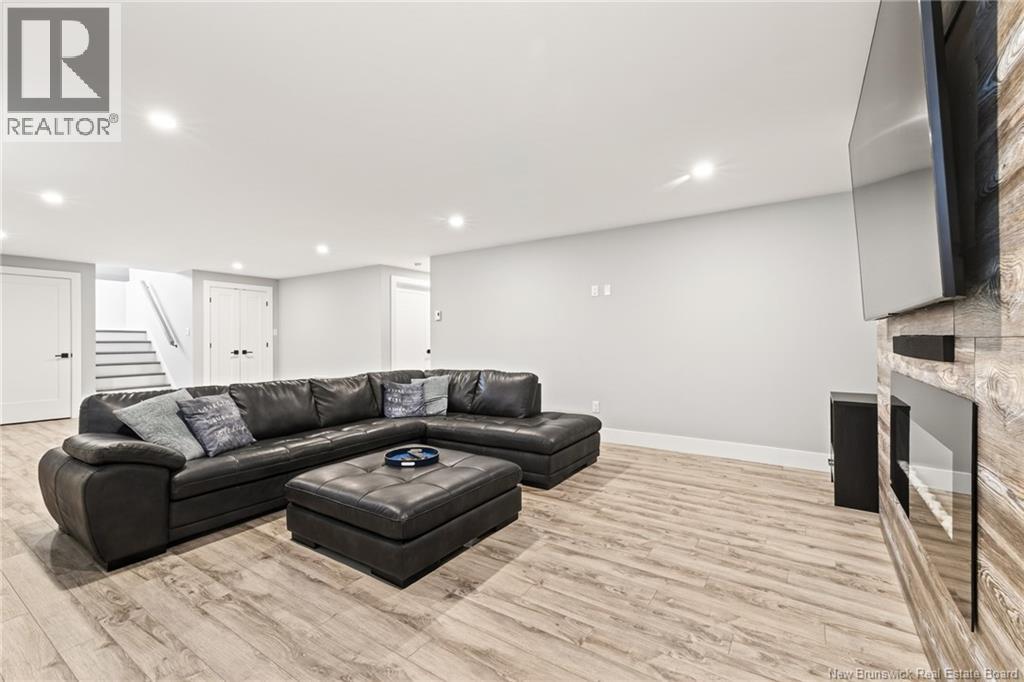 262 Yvonne Property Photo 43