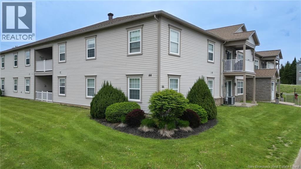 44 Brown Boulevard Unit# 2f Property Photo 1