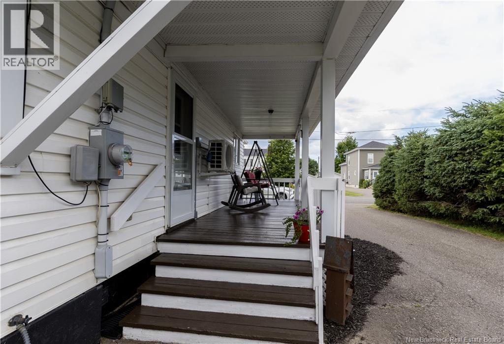 205 Basin Street Property Photo 4