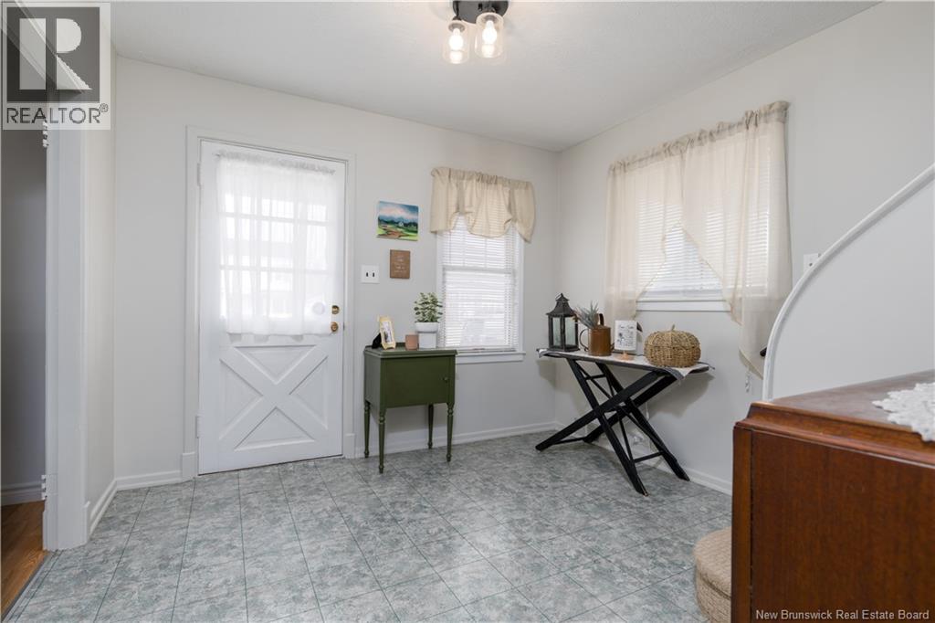 205 Basin Street Property Photo 6