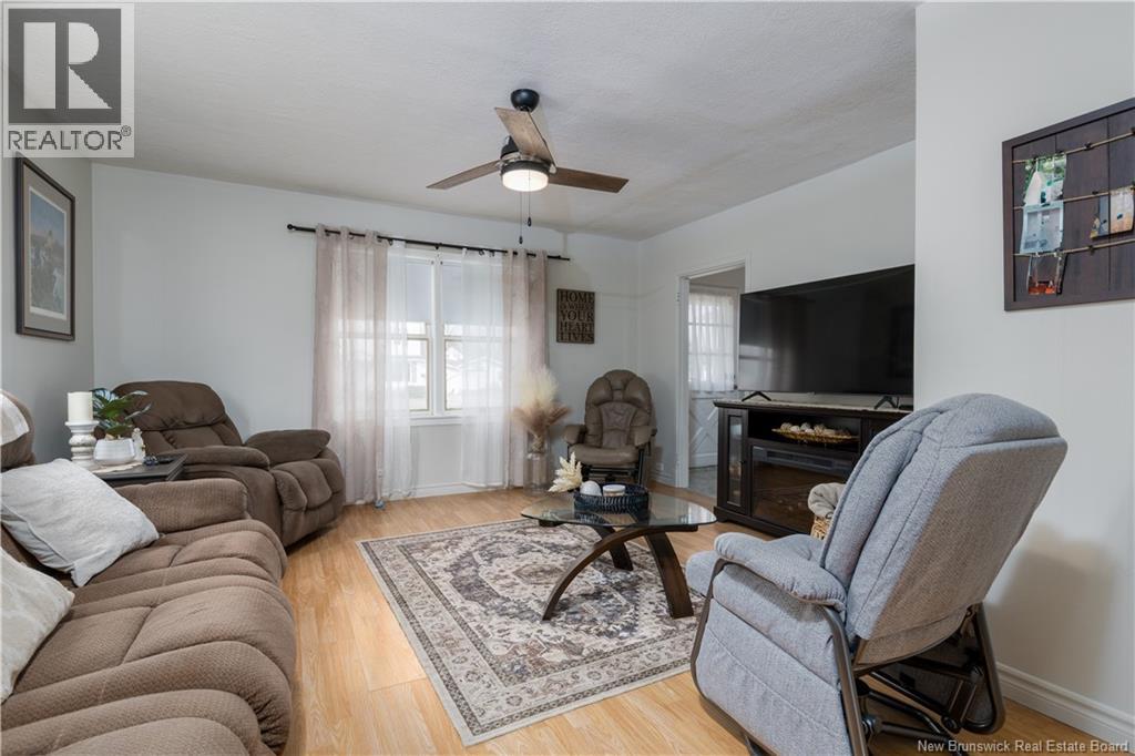 205 Basin Street Property Photo 8