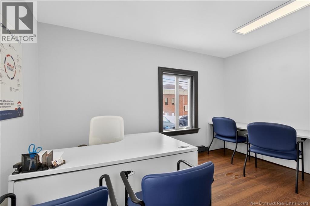 120 Champlain Street Property Photo 21