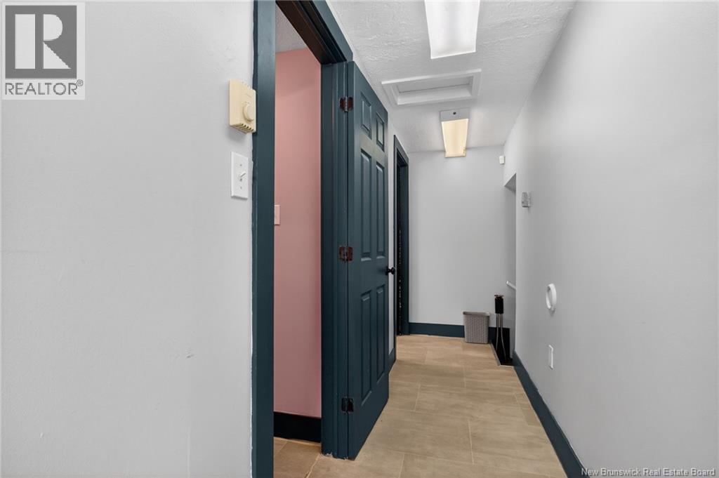 120 Champlain Street Property Photo 29