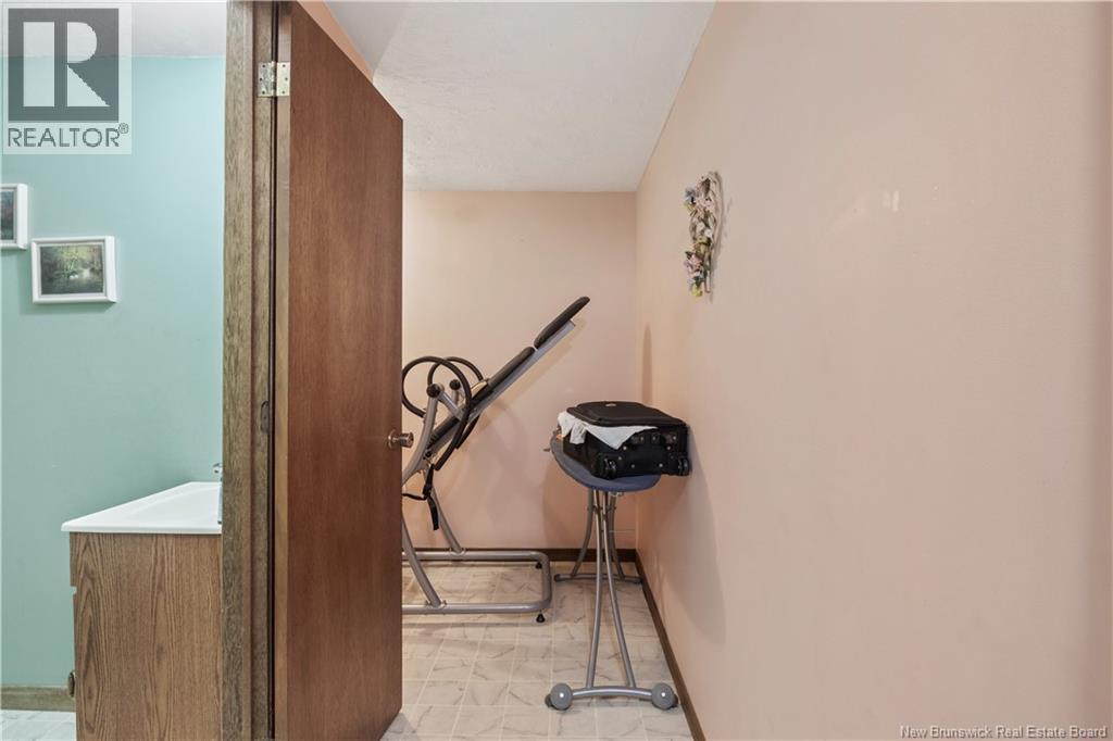 12 Gerard Street Property Photo 25