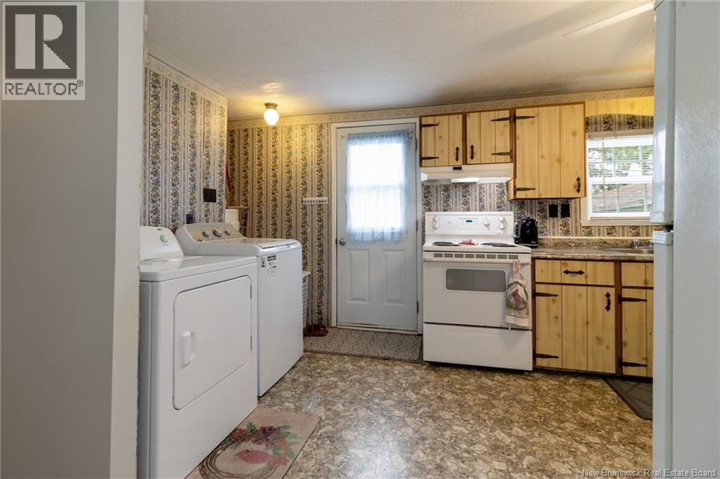 5 Sewell Road Property Photo 6