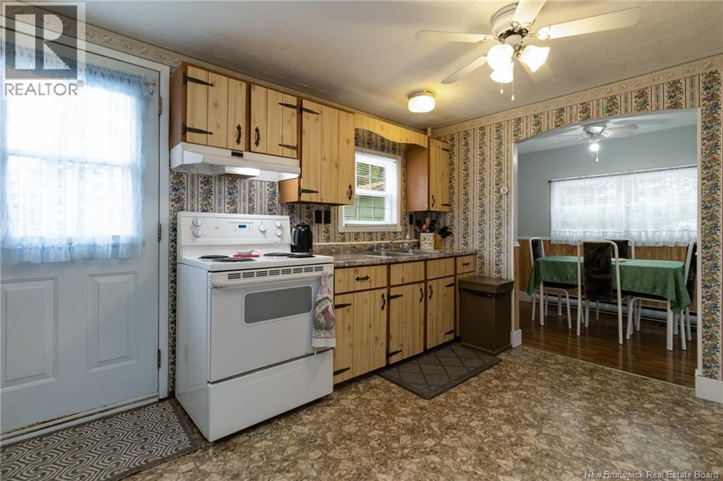 5 Sewell Road Property Photo 7