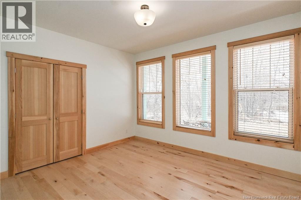 441 Saulnier Est Street Property Photo 12
