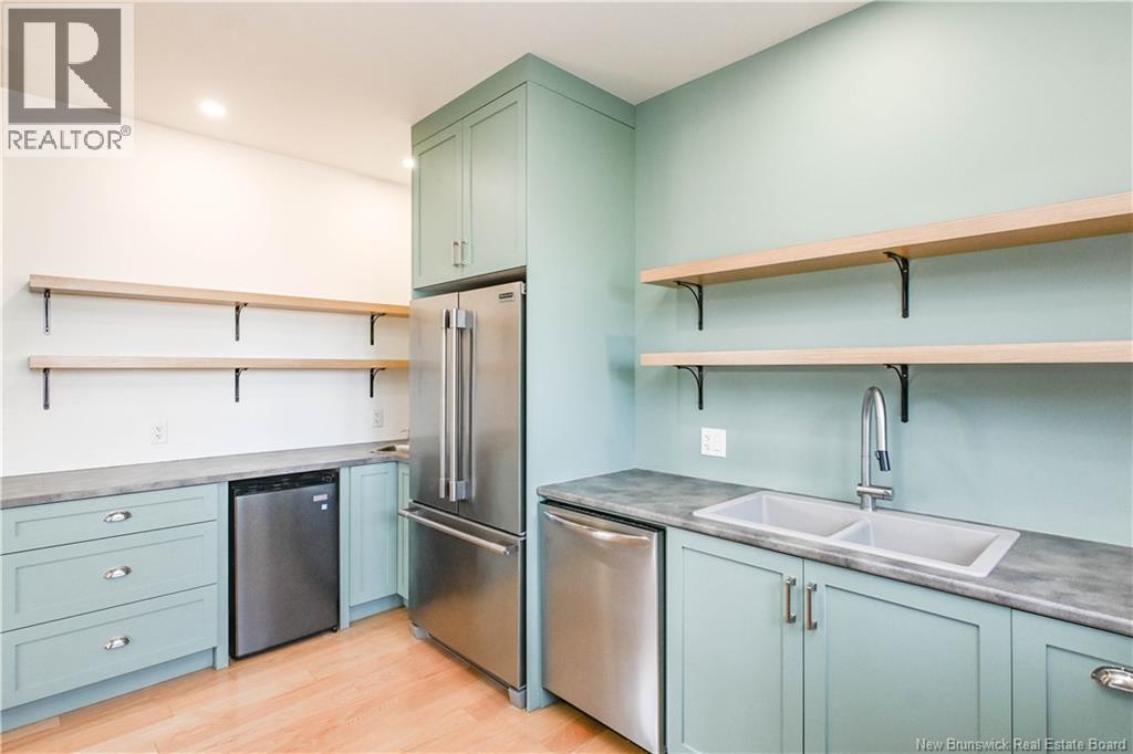 441 Saulnier Est Street Property Photo 21