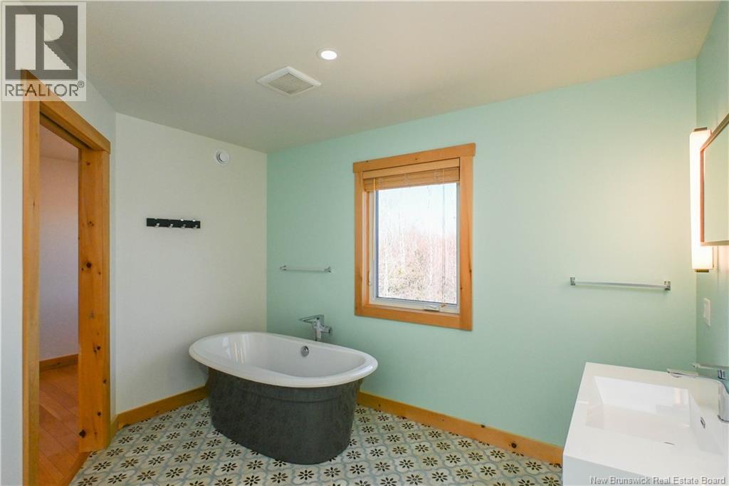 441 Saulnier Est Street Property Photo 29