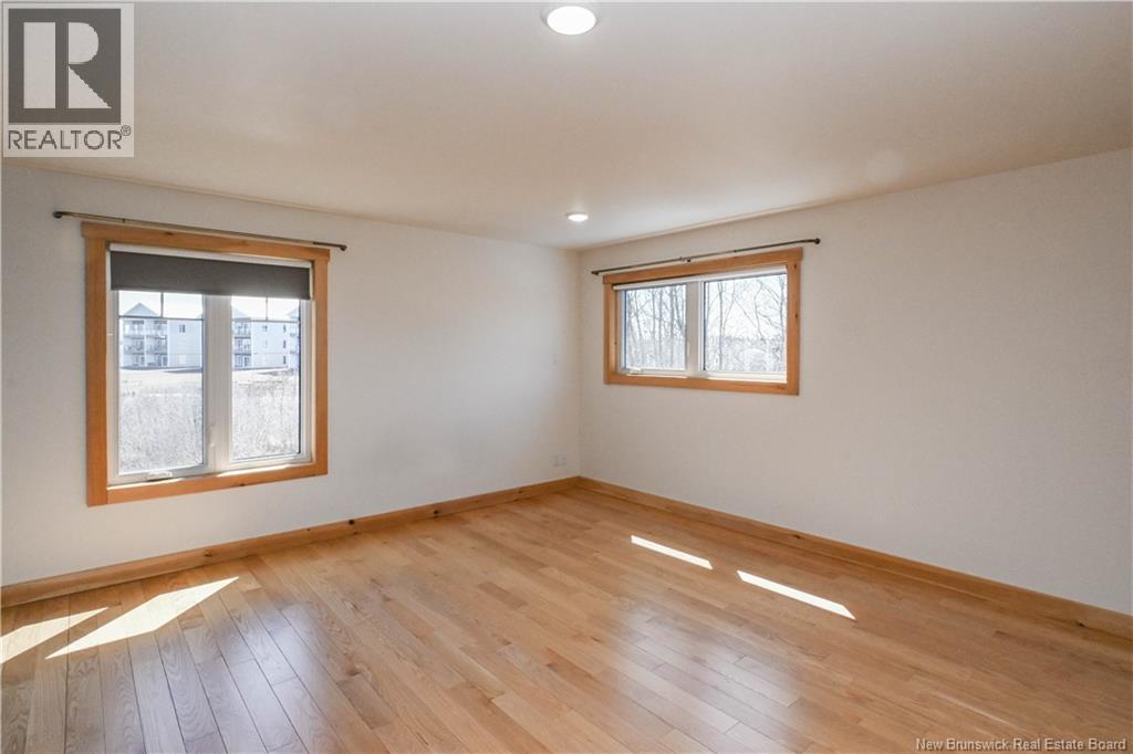 441 Saulnier Est Street Property Photo 34
