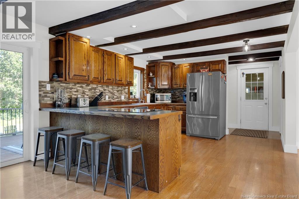 85 South Canaan Road Property Photo 11
