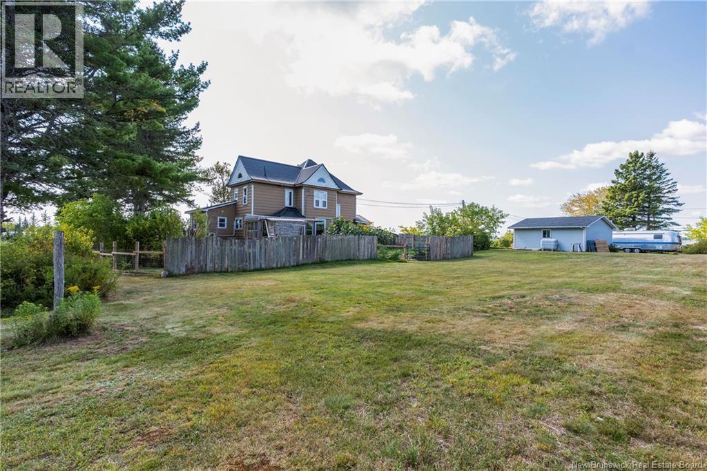 657 Royal Road Property Photo 50