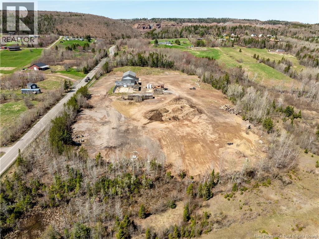 815 Gorge Road Property Photo 3