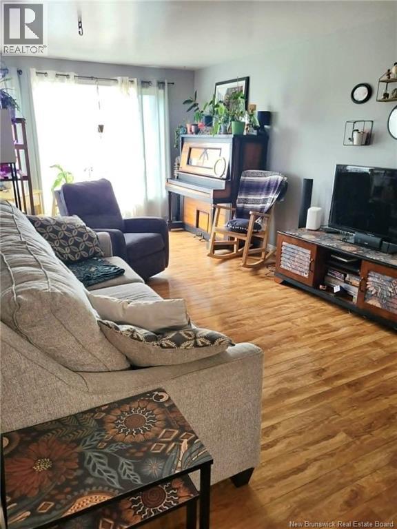 7 Principale Street Property Photo 6