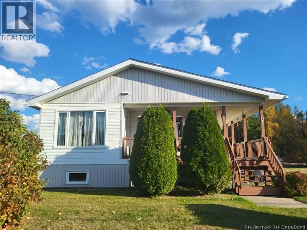 7 Principale Street Property Photo 18