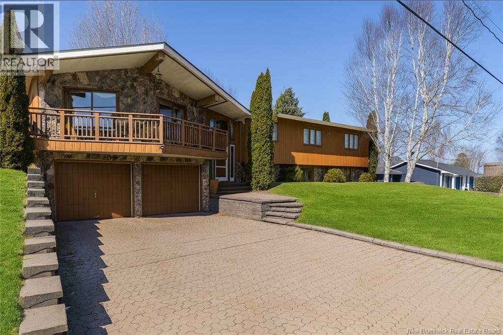 27 Lafrance Property Photo 2