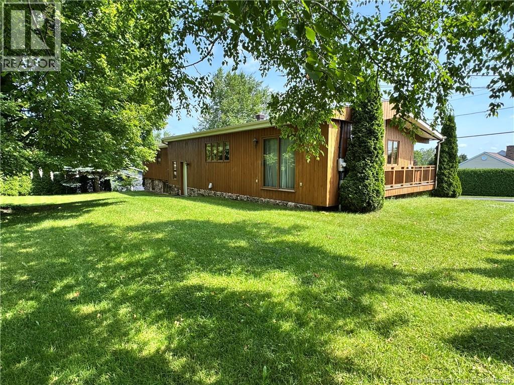 27 Lafrance Property Photo 3