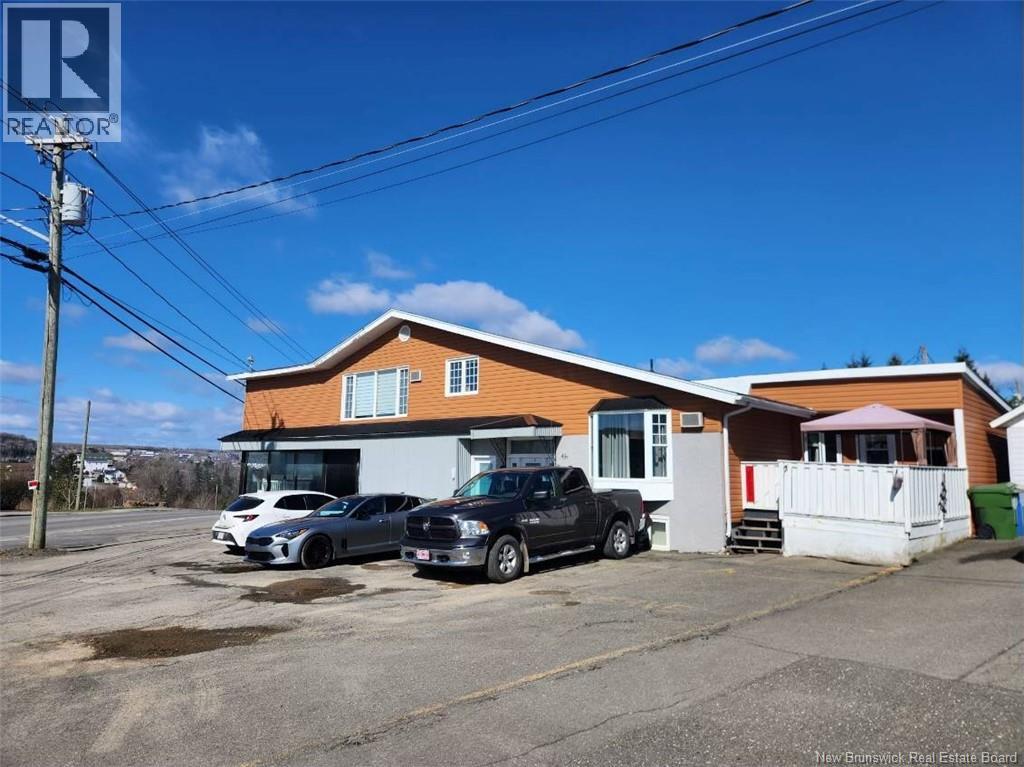 43 Evangeline Street Property Photo 2