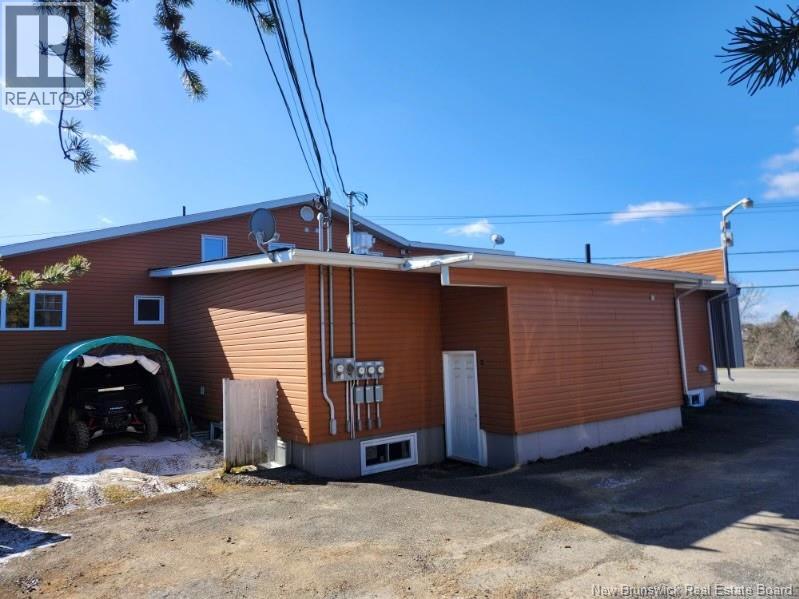 43 Evangeline Street Property Photo 3